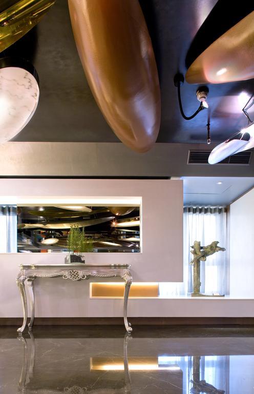 In One City Inn Taichung Exterior photo